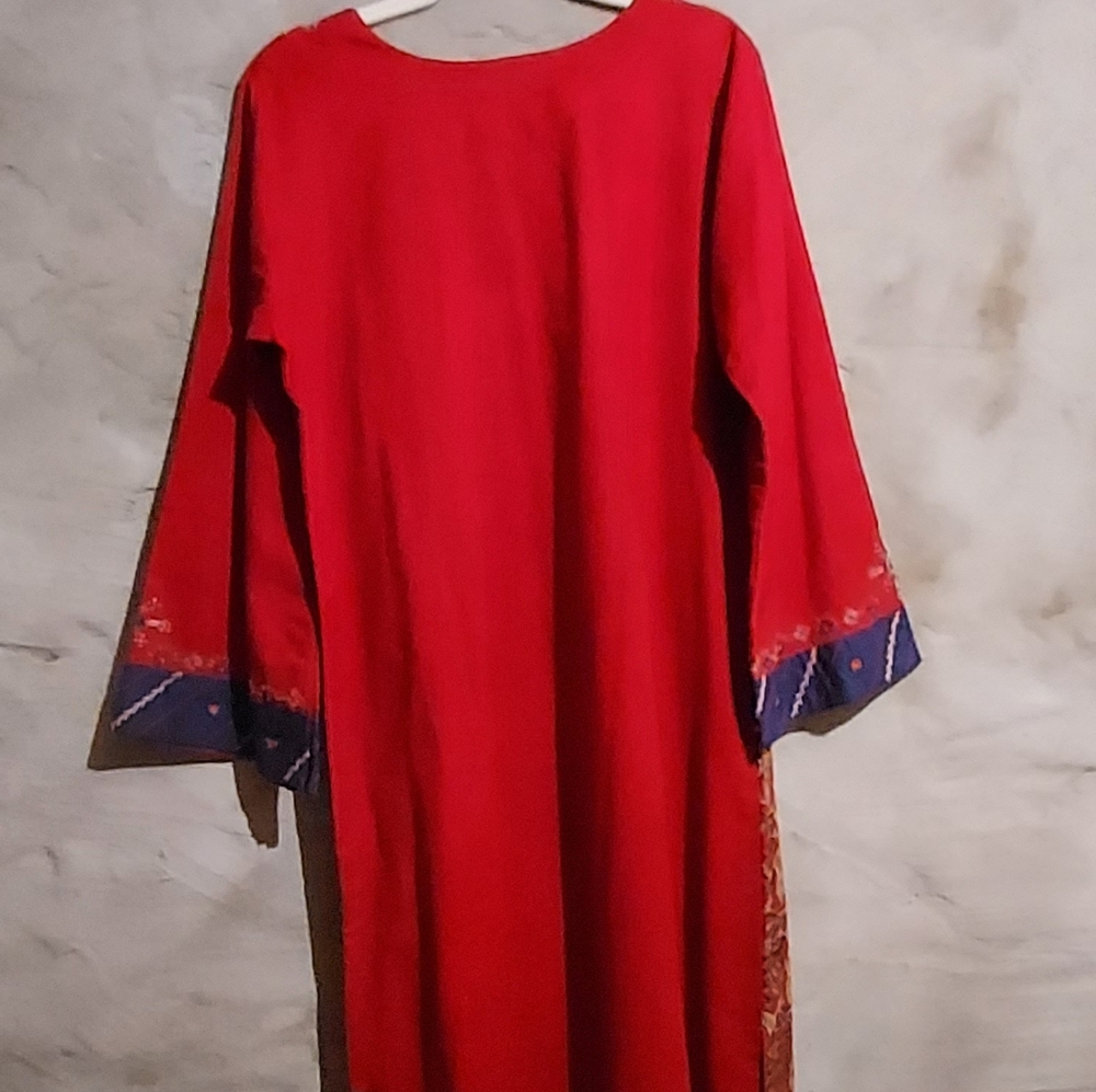 Vintage 1970's Indian caftan w/ gilded beading & embroidery - Picture 14 of 15